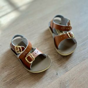 Kids tan leather sandal size 5 Salt Water Sandals - Sun-San